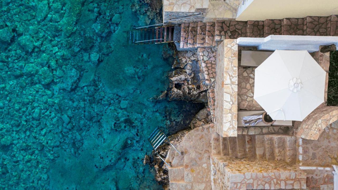 Villa Phaedra Chalki Town Екстериор снимка