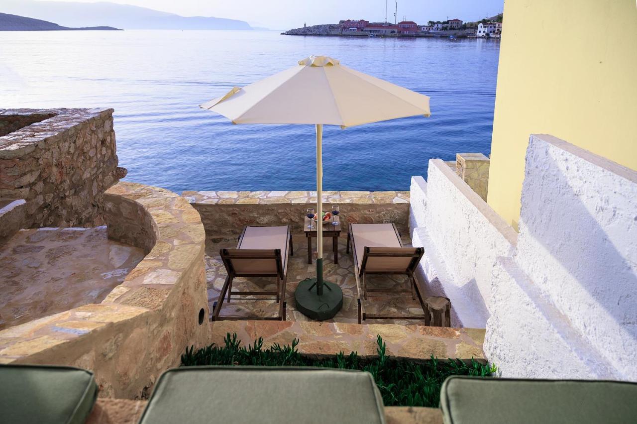 Villa Phaedra Chalki Town Екстериор снимка